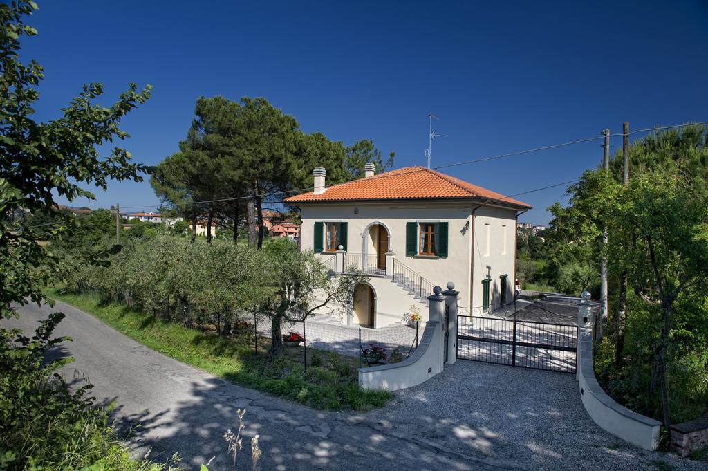 Villa Tancredi Foiano Della Chiana Exterior foto